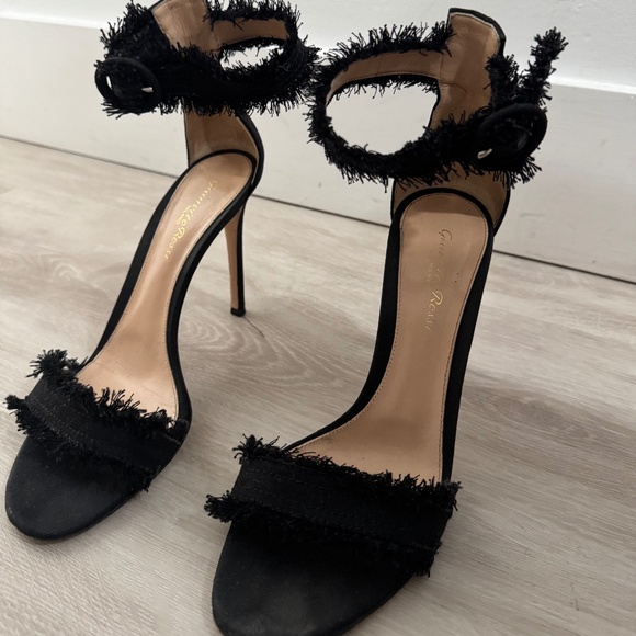 Gianvito Rossi Shoes - Gianvitto Rossi Heels
